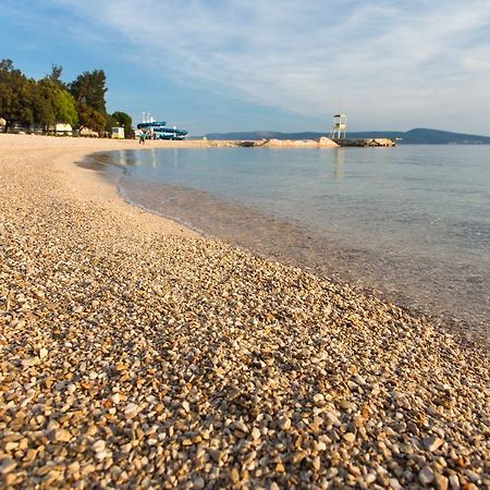 Apartments Adriatic Selce Bagian luar foto