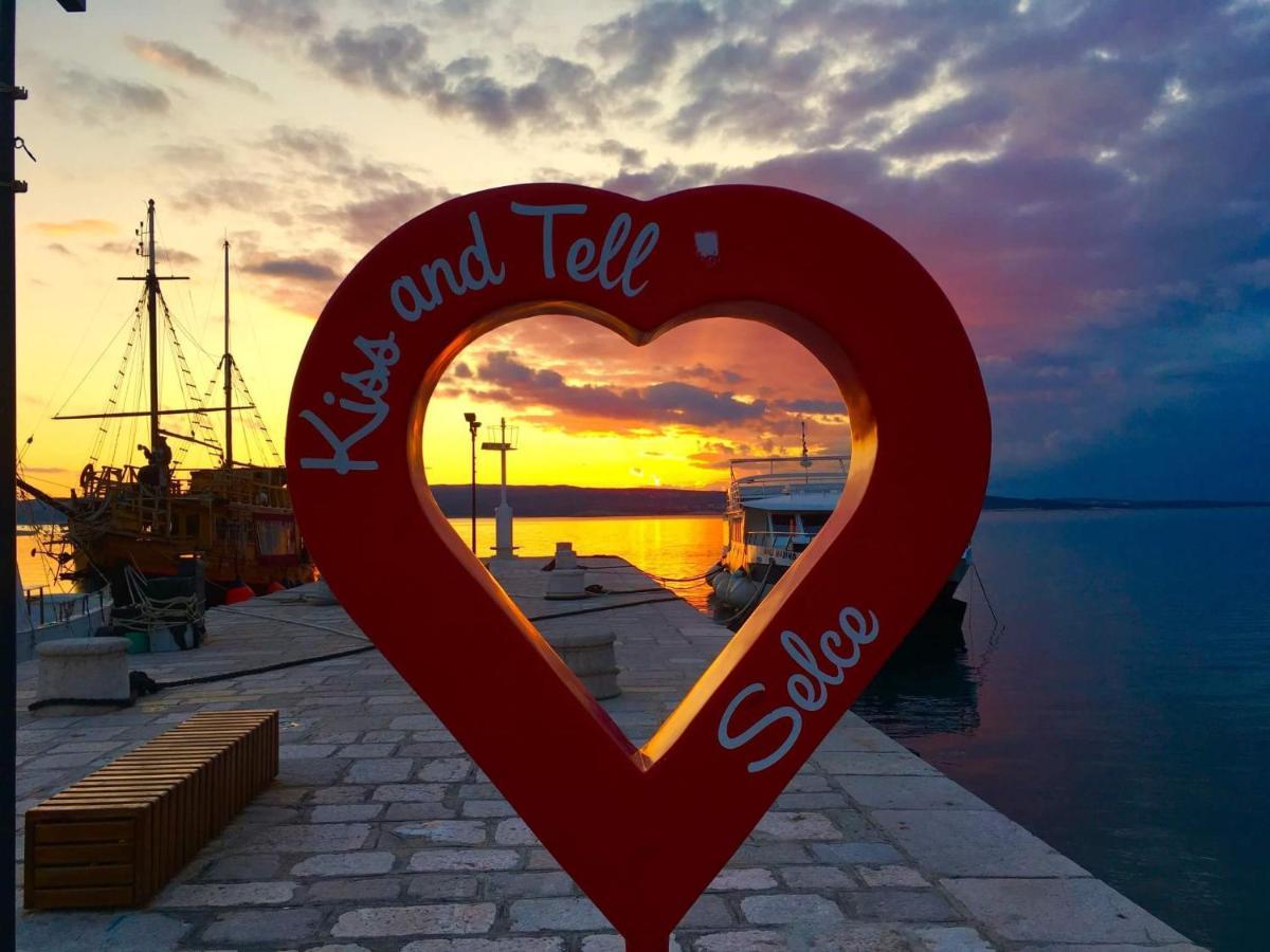 Apartments Adriatic Selce Bagian luar foto
